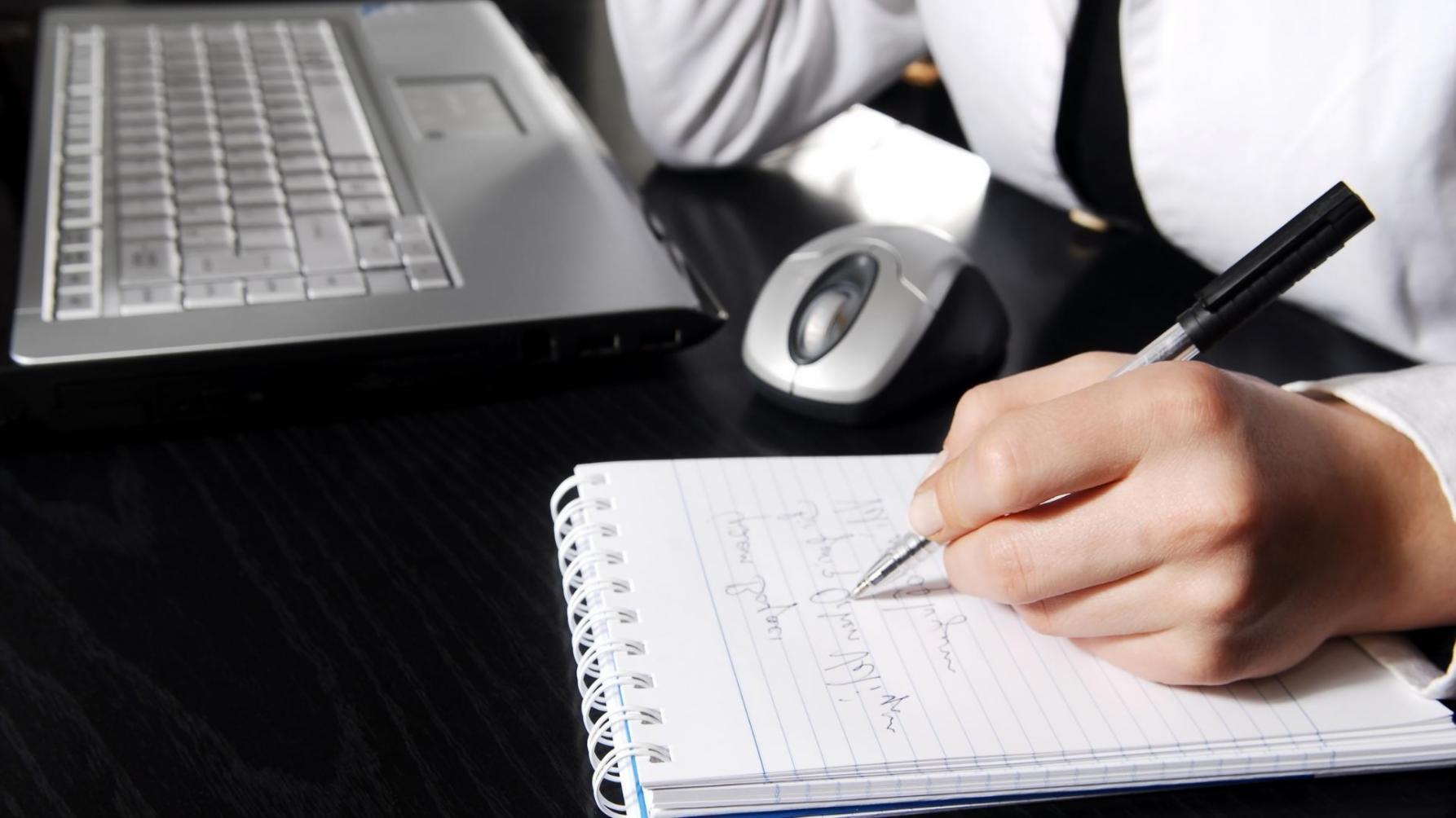 Sessione di analisi finanziaria pratica